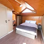 Valens Boutique Aparthotel 3*