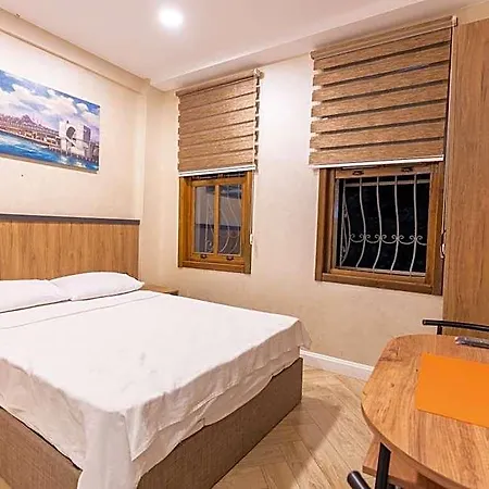 Valens Boutique Aparthotel 4*