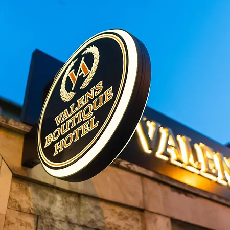 Valens Boutique شقة فندقية