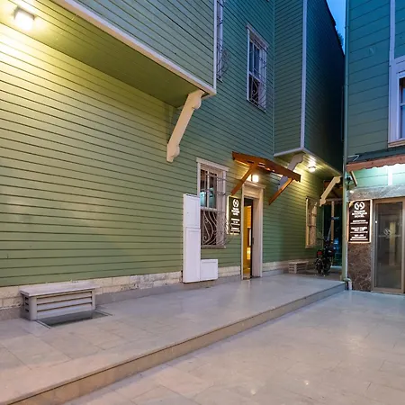 Valens Boutique شقة فندقية 3*